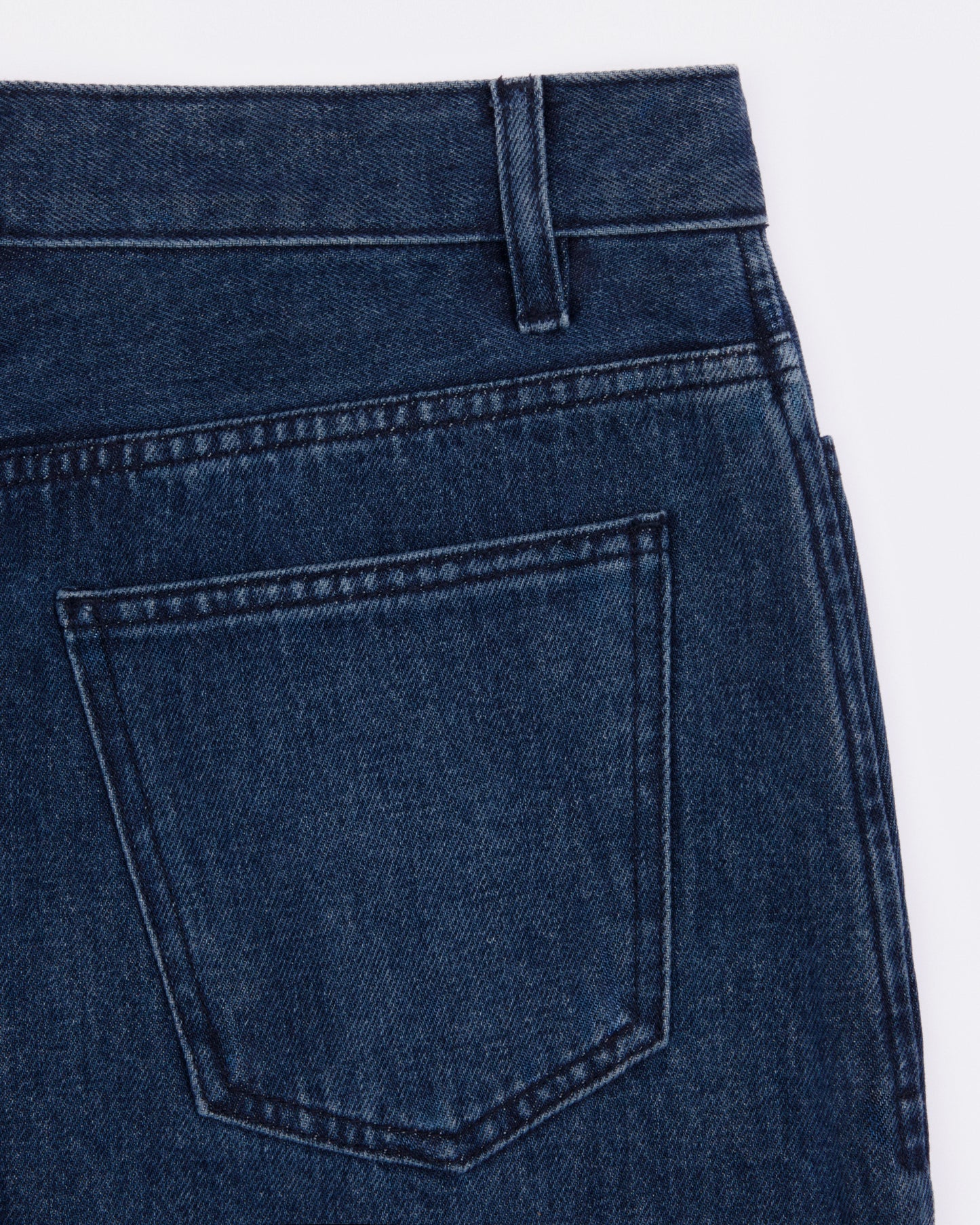 straight jean _ dark wash denim