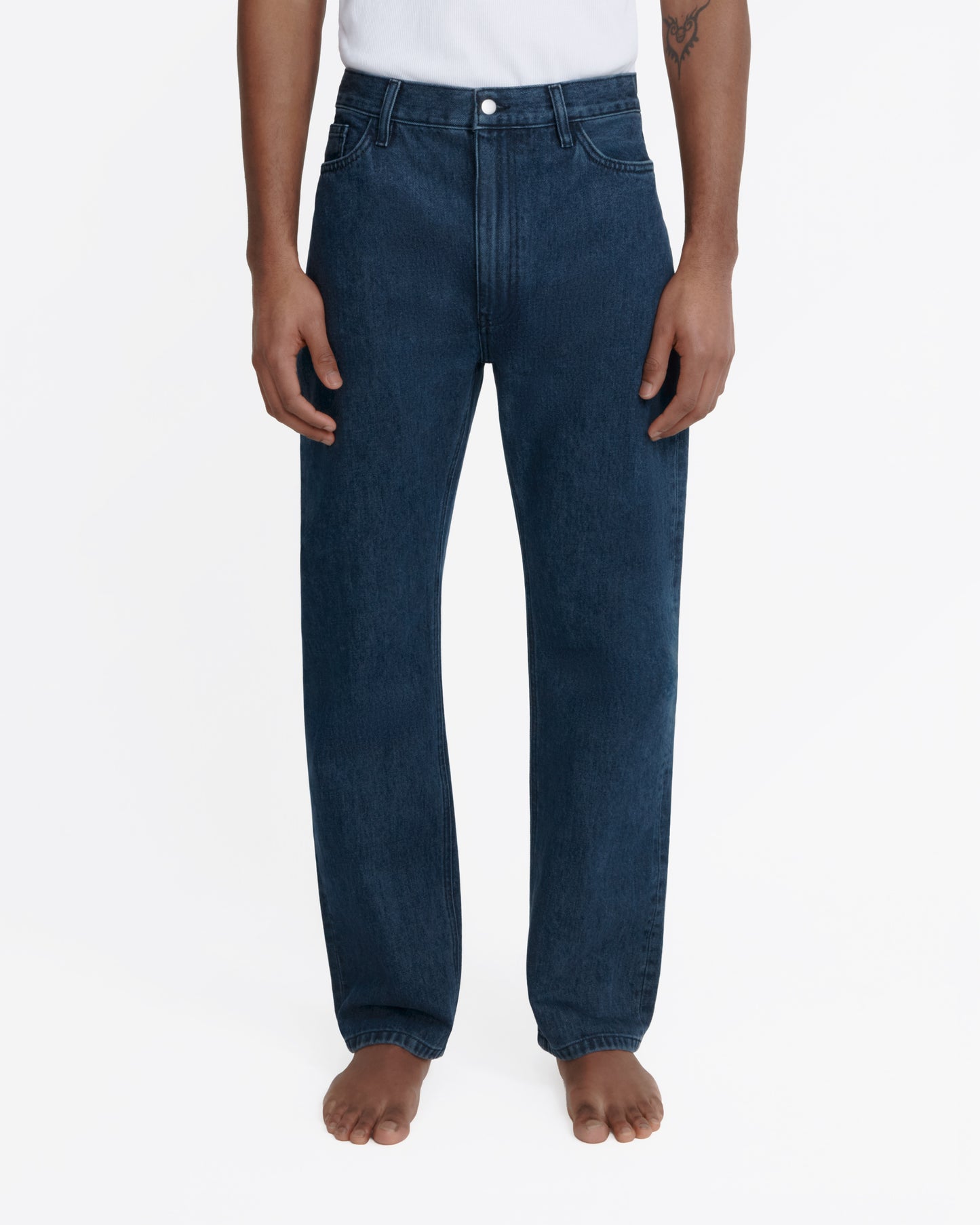straight jean _ dark wash denim
