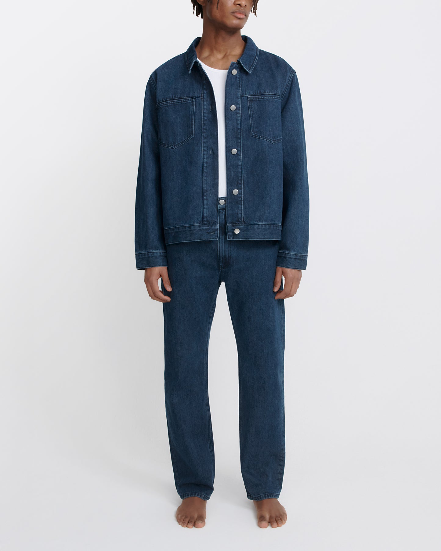straight jean _ dark wash denim