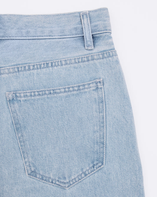 straight jean _ light wash denim