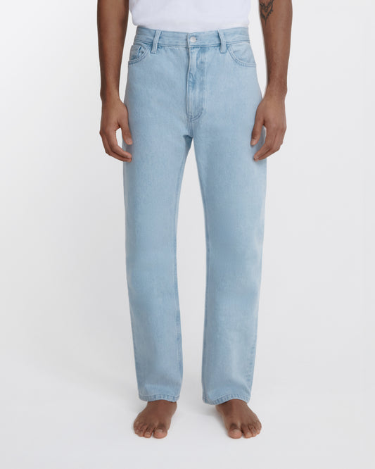 straight jean _ light wash denim