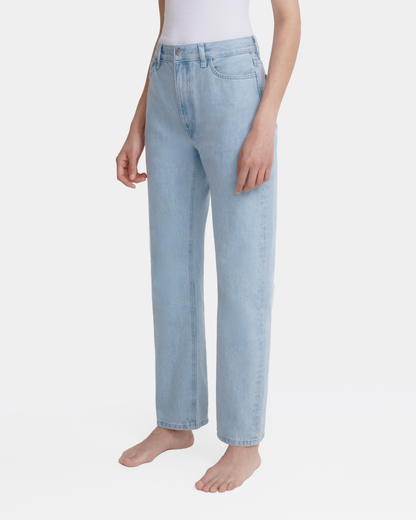 straight jean _ light wash denim