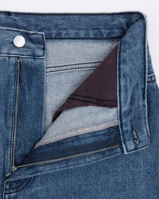 straight jean _ medium wash denim