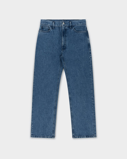 straight jean _ medium wash denim