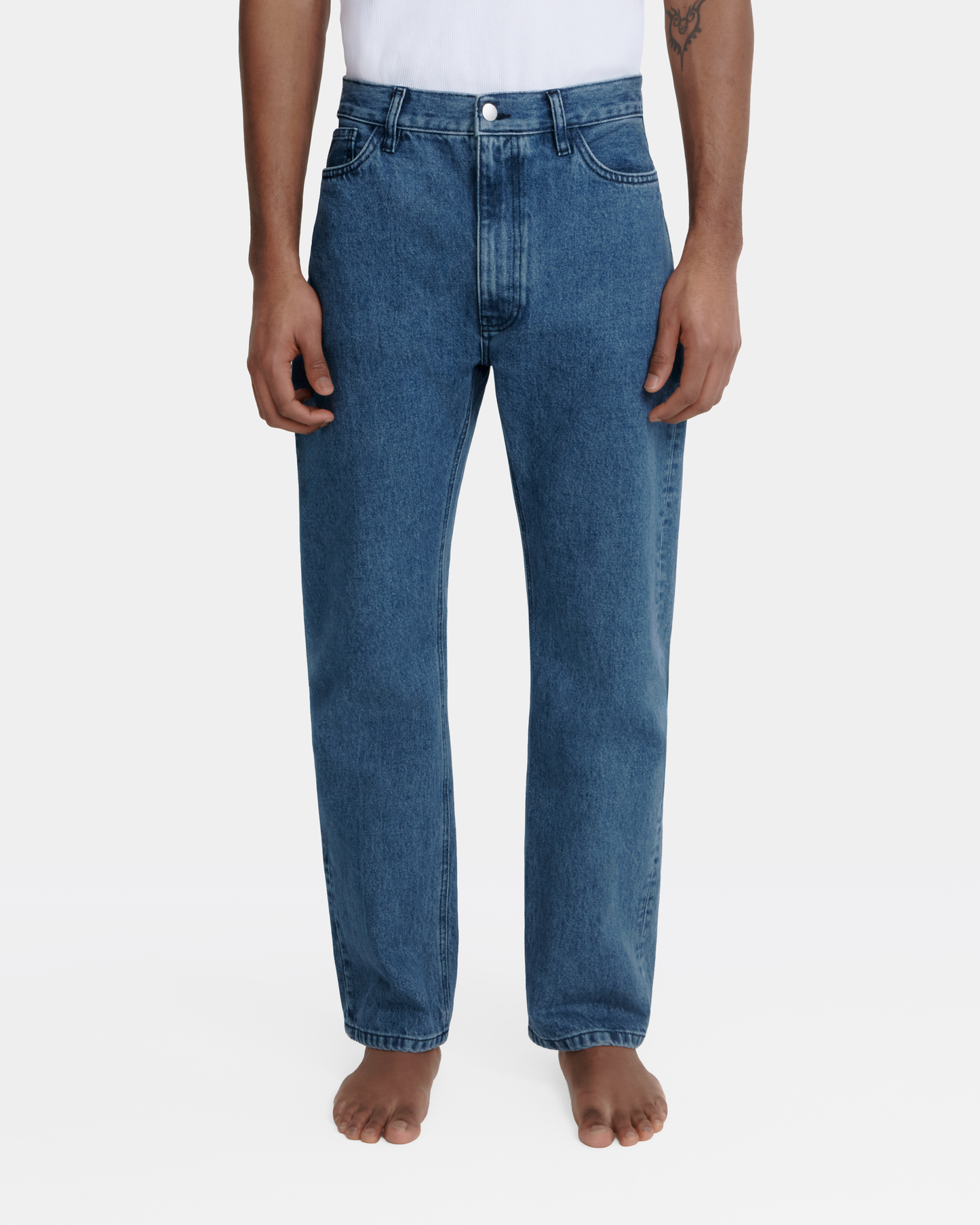 straight jean _ medium wash denim